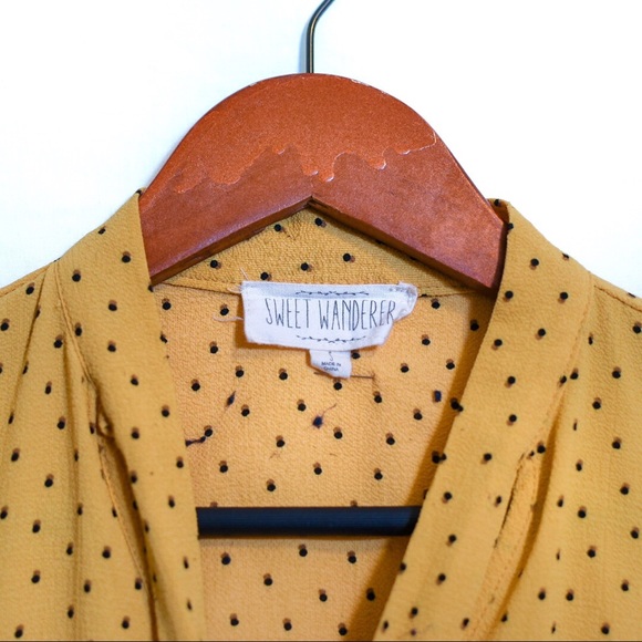 Blouse - Picture 3 of 4